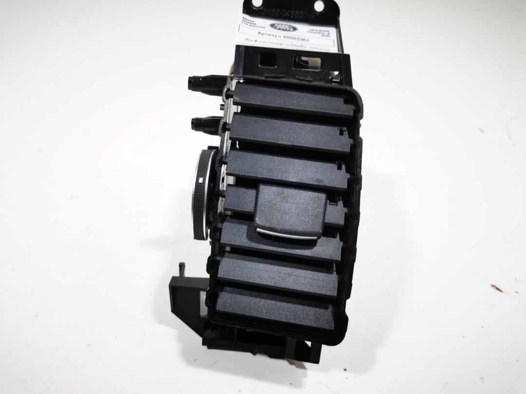 дефлектор обдува салона Land Rover Discovery 5 поколение 2020, 3.0 л., 306DT, дизель, АКПП, внедорожник 5 дв., HY32-01815-AA - фото №1