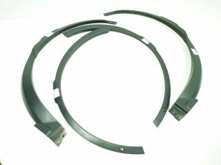 накладка колесной арки Land Rover Discovery 5 поколение 2020, 3.0 л., 306DT, дизель, АКПП, внедорожник 5 дв., HY32-16A074-AE, HY32-16A074-BE