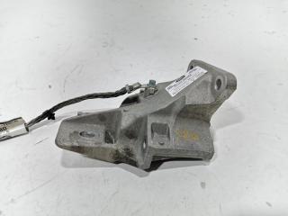 кронштейн двигателя Land Rover Discovery 4 поколение [рестайлинг] 2015, 3.0 л., 306DT, дизель, АКПП, внедорожник 5 дв., LR074029