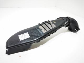 патрубок воздушного фильтра Land Rover Discovery 5 поколение 2020, 3.0 л., 306DT, дизель, АКПП, внедорожник 5 дв., HY32-9H707-AB