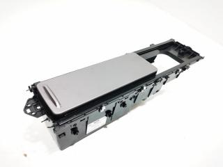 подстаканник Land Rover Range Rover Sport 2 поколение [рестайлинг] 2020, 3.0 л., 306DT, дизель, АКПП, внедорожник 5 дв., JPLA-048196-FC
