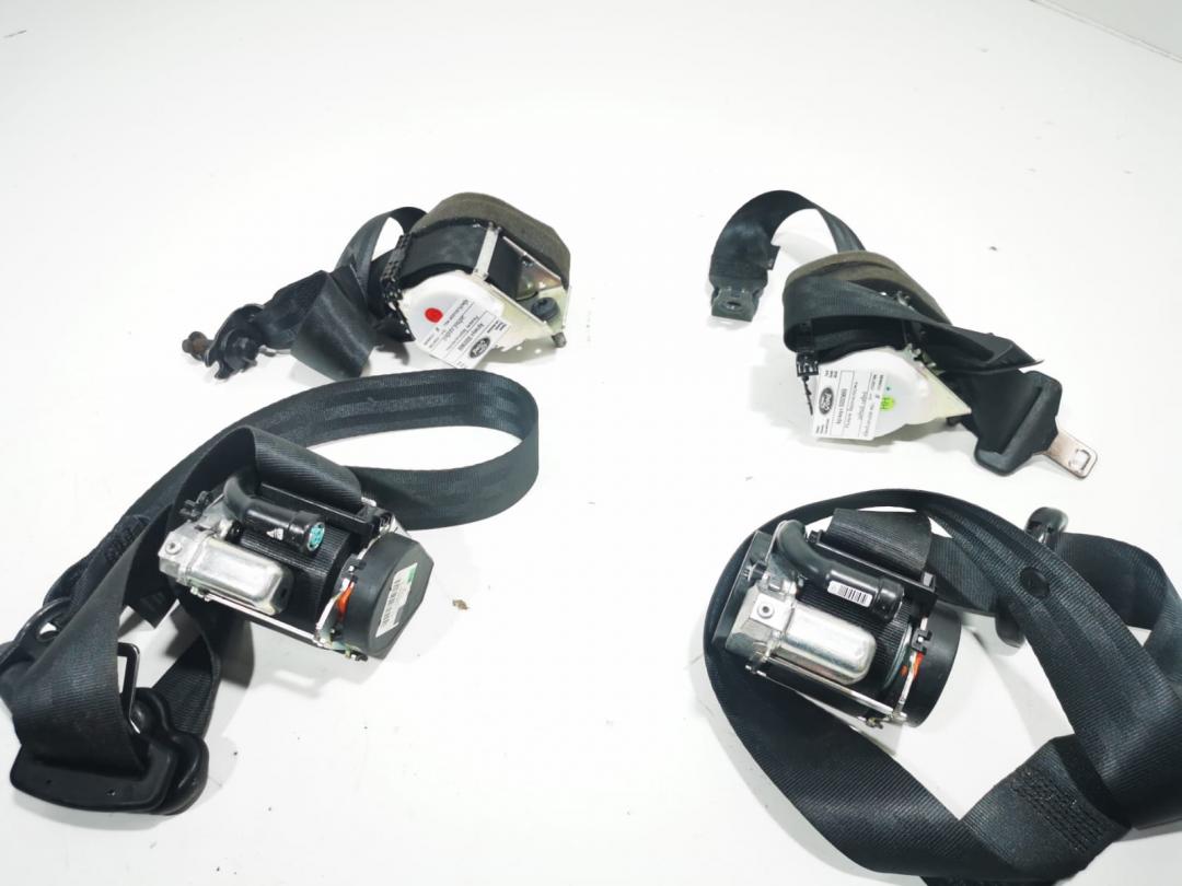 ремень безопасности Ford Kuga 2 поколение 2018, 1.5 л., дизель, МКПП, внедорожник 5 дв., 2050190 - фото №1