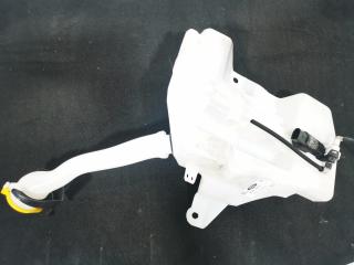 бачок омывателя Ford Kuga 2 поколение 2018, 1.5 л., дизель, МКПП, внедорожник 5 дв., 17B613