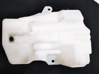 бачок омывателя Ford Kuga 2 поколение 2018, 1.5 л., дизель, МКПП, внедорожник 5 дв., 17B613