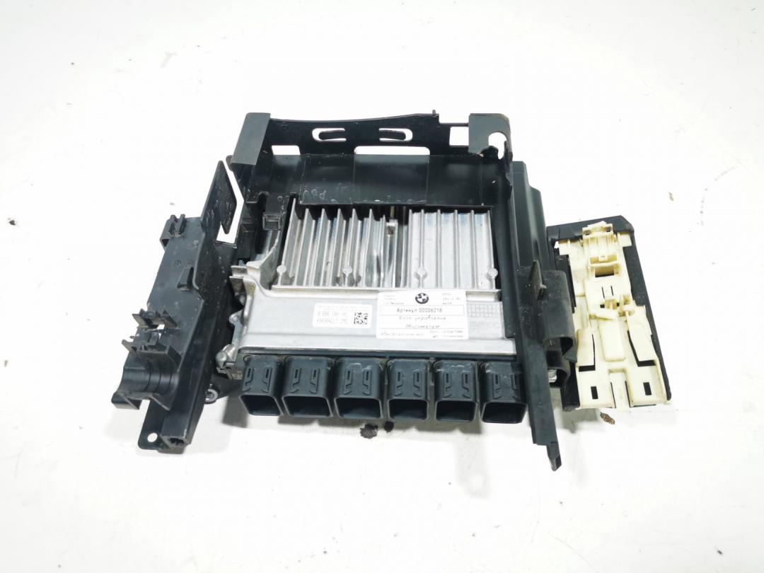 блок управления двигателем BMW 5 серия G30/G31 2018, 2.0 л., бензин, АКПП, седан, 12148686190, 0261S18300 - фото №1
