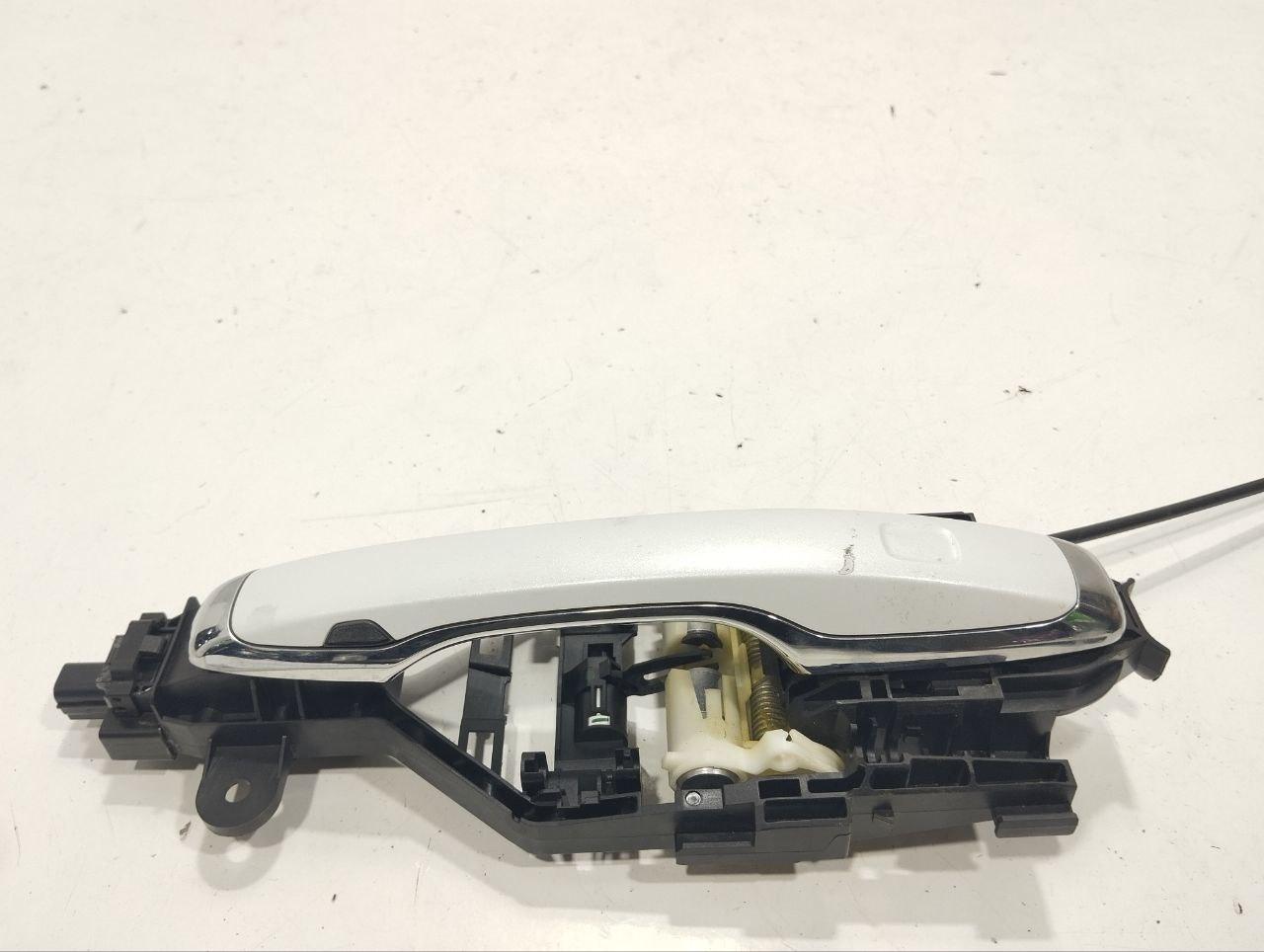 ручка наружная задняя левая Volvo XC90 2 поколение 2019, АКПП, внедорожник 5 дв. - фото №1
