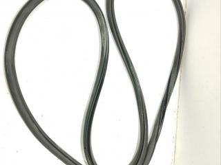 уплотнитель двери Volvo XC90 2 поколение 2019, 2.0 л., дизель, АКПП, внедорожник 5 дв., 31457673, 32229218