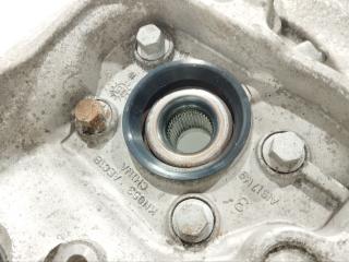 кулак задний левый Volvo XC90 2 поколение 2019, 2.0 л., дизель, АКПП, внедорожник 5 дв.