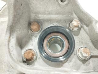 кулак задний правый Volvo XC90 2 поколение 2019, 2.0 л., дизель, АКПП, внедорожник 5 дв.