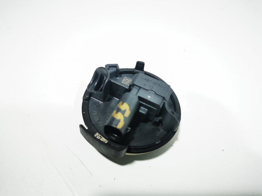 датчик удара BMW X3 G01 2018, 3.0 л., дизель, АКПП, внедорожник 5 дв., 65776834911 - фото №1