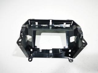 пластик Land Rover Discovery Sport 1 поколение [рестайлинг] 2020, 2.0 л., гибрид, АКПП, внедорожник 5 дв., LK72-046A63-A