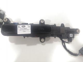 ручка наружная задняя правая Land Rover Range Rover Velar 1 поколение 2020, 2.0 л., дизель, АКПП, внедорожник 5 дв.
