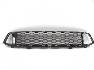 заглушка (решетка) в бампер BMW 6 серия G32 2018, 3.0 л., дизель, АКПП, хетчбэк 5 дв., 51118069705