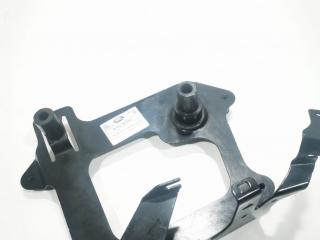 крепление интеркулера Land Rover Range Rover Velar 1 поколение 2020, 2.0 л., 204DTD, дизель, АКПП, внедорожник 5 дв., GX736K767AD
