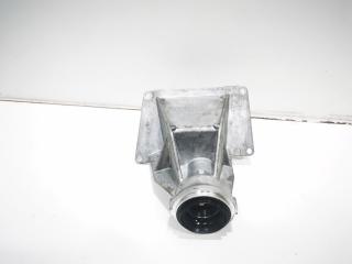 кронштейн полуоси BMW 4 серия F32/F33/GT F36 [рестайлинг] 2020, 2.0 л., дизель, АКПП, хетчбэк 5 дв., 8653616