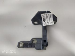 петля крышки багажника Land Rover Range Rover 4 поколение [рестайлинг] 2019, 3.0 л., дизель, АКПП, внедорожник 5 дв., CPLA429A14AD