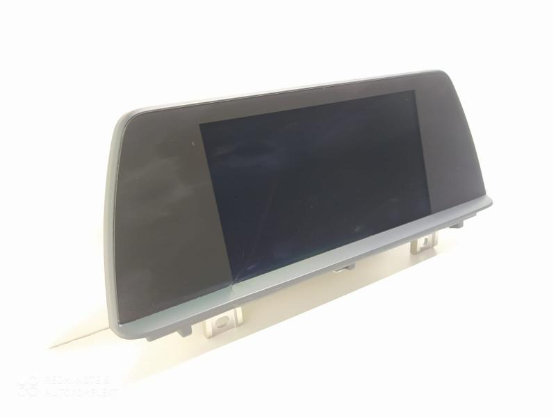 монитор мультимедиа BMW 4 серия F32/F33/F36 2015, 3.0 л., бензин, АКПП, купе, 929224702 - фото №1