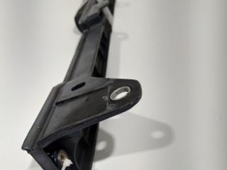 крепление крыла переднего левого Land Rover Range Rover 4 поколение [рестайлинг] 2019, 3.0 л., дизель, АКПП, внедорожник 5 дв., LR116261