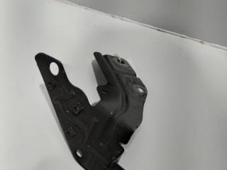 крепление крыла переднего левого Land Rover Discovery Sport 1 поколение 2017, 2.0 л., 204DTD, дизель, АКПП, внедорожник 5 дв., FK7216C175AB