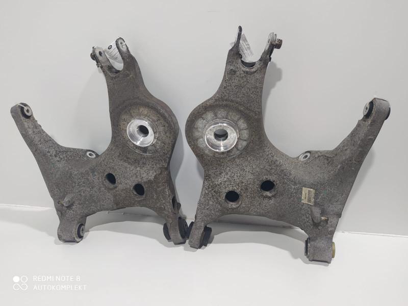 рычаг задний правый Land Rover Range Rover 4 поколение 2015, 3.0 л., дизель, АКПП, внедорожник 5 дв., LR072651, JPLA5B530AA, LR045789 - фото №1