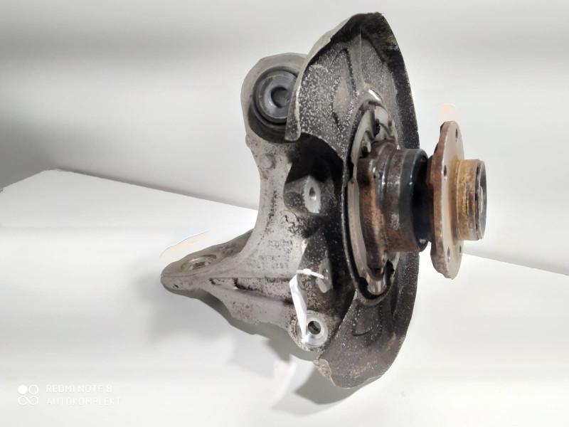 кулак задний левый BMW X6 F16 2018, 3.0 л., дизель, АКПП, внедорожник 5 дв., 33416770974, 33416795961, 33416770976, 33326770981, 33406867811, 33416776651, 33326879101 - фото №1