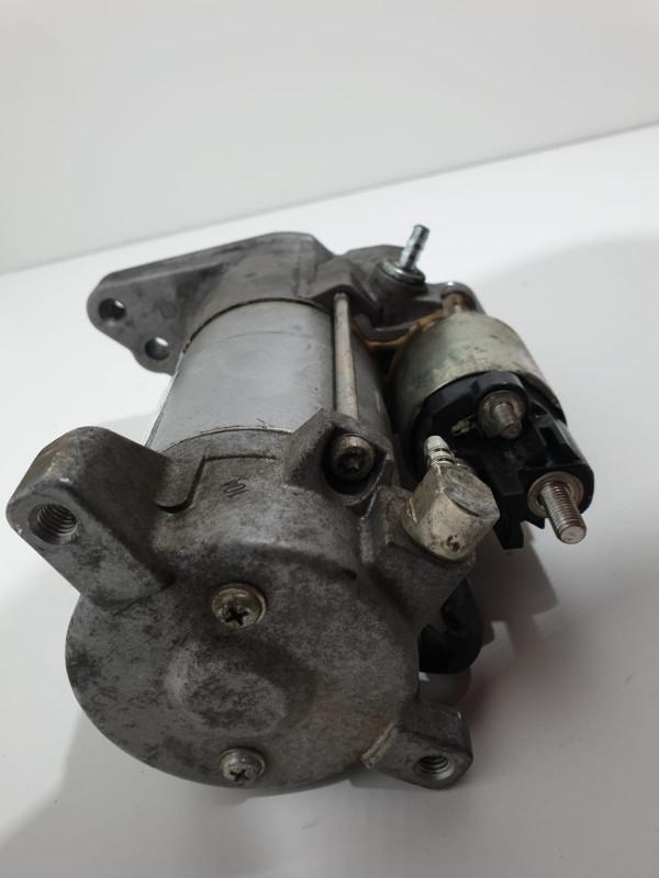 стартер Land Rover Range Rover 4 поколение 2015, 3.0 л., дизель, АКПП, внедорожник 5 дв., LR080292 - фото №1