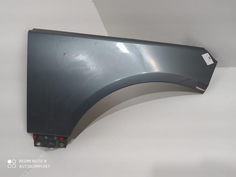 крыло переднее правое Land Rover Range Rover 4 поколение 2015, 3.0 л., дизель, АКПП, внедорожник 5 дв. - фото №1