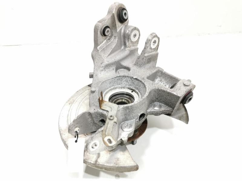 кулак задний правый Jaguar F-Pace 1 поколение 2018, 3.0 л., бензин, АКПП, внедорожник 5 дв. - фото №1