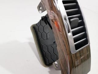 дефлектор обдува салона Land Rover Range Rover 4 поколение [рестайлинг] 2020, 3.0 л., дизель, АКПП, внедорожник 5 дв.