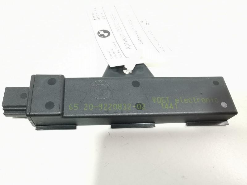 Антенна системы комфортного доступа BMW 4 серия F32/F33/F36 2015, 3.0 л., бензин, АКПП, купе, 9220832, 65209220832 - фото №1