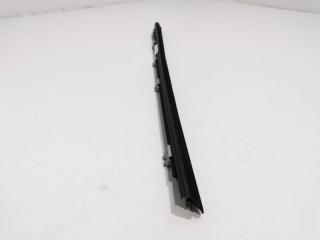 молдинг двери задней правой Land Rover Discovery Sport 1 поколение 2017, 2.0 л., 204DTD, дизель, АКПП, внедорожник 5 дв.