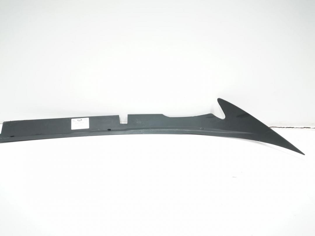 пластик Land Rover Discovery 5 поколение 2018, 3.0 л., дизель, АКПП, внедорожник 5 дв., HY3216N740B - фото №1