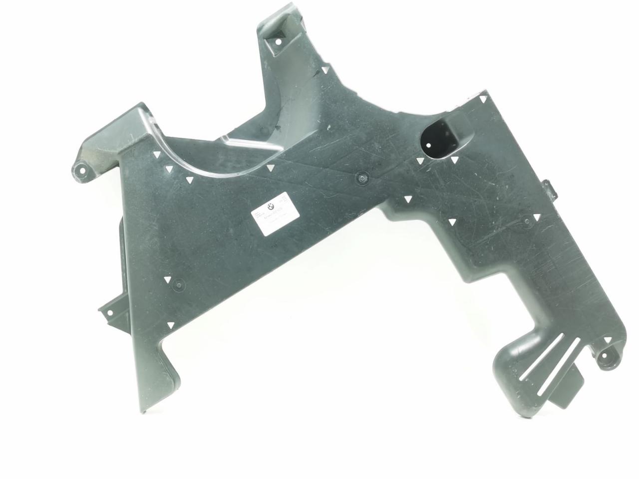 защита днища BMW 5 серия G30/G31 2020, 2.0 л., бензин, электро, АКПП, седан, 51757351449 - фото №1