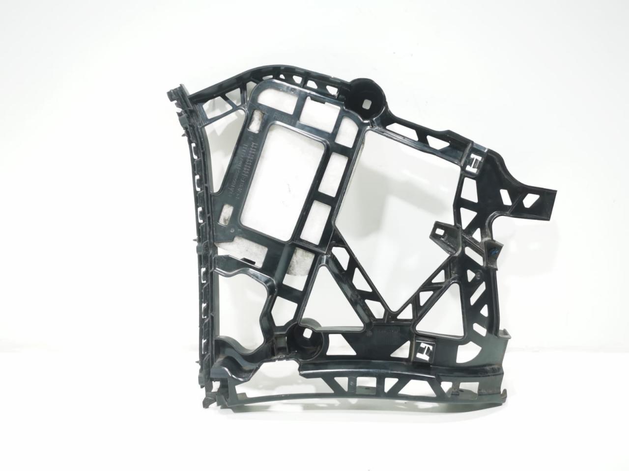 крепление бампера Mercedes-Benz GLS-Класс X166 2019, 3.0 л., дизель, АКПП, внедорожник 5 дв., A1668854100 - фото №1