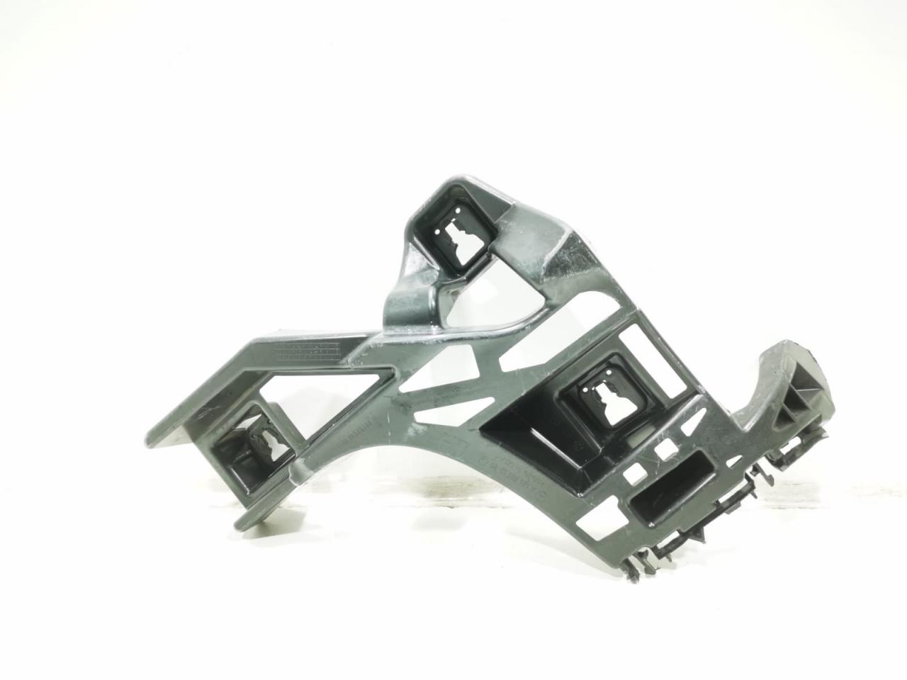 крепление бампера Mercedes-Benz GLS-Класс X166 2019, 3.0 л., дизель, АКПП, внедорожник 5 дв., A1668850265 - фото №1