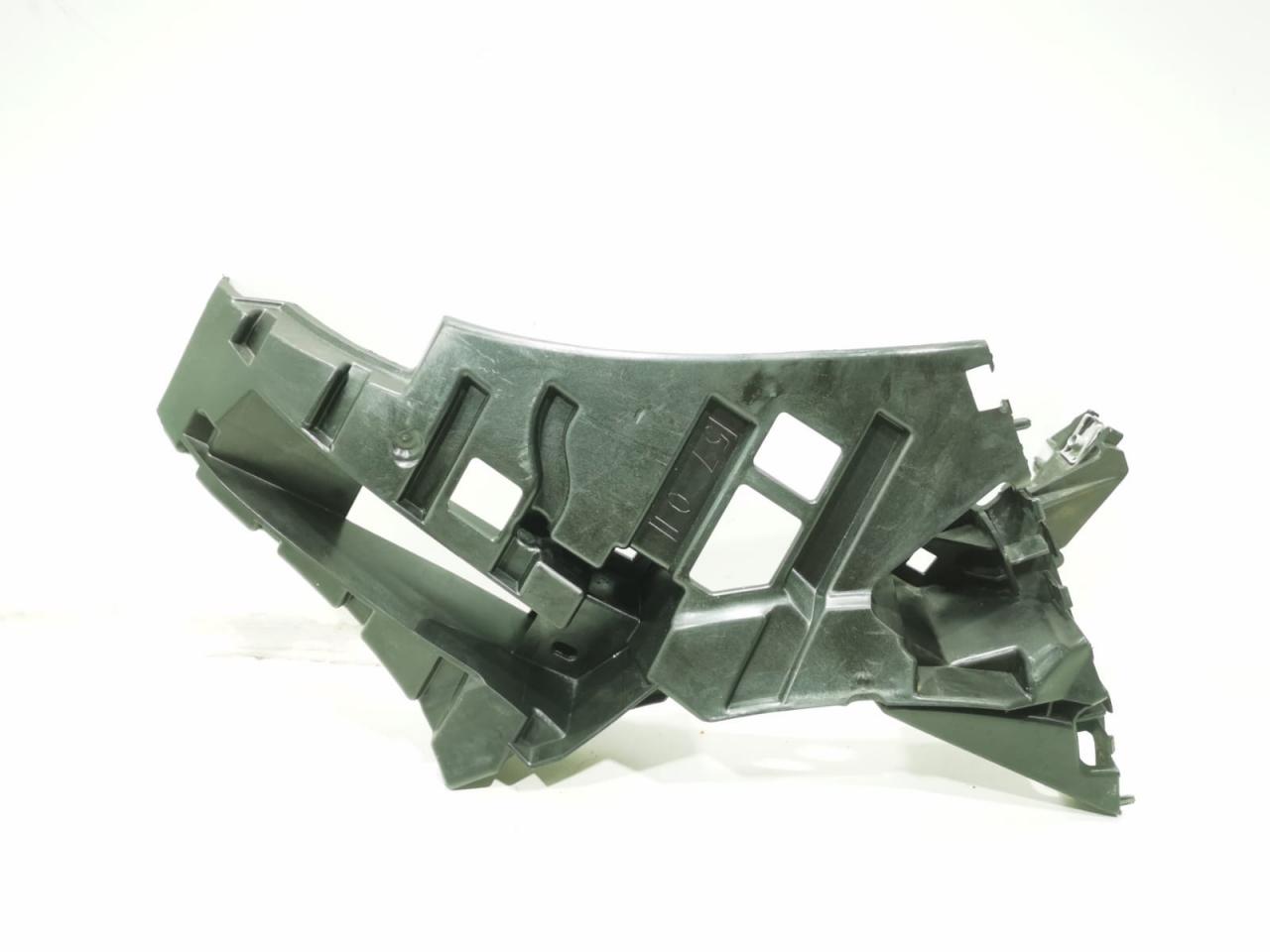 крепление бампера Mercedes-Benz GLS-Класс X166 2019, 3.0 л., дизель, АКПП, внедорожник 5 дв., A1666256900 - фото №1