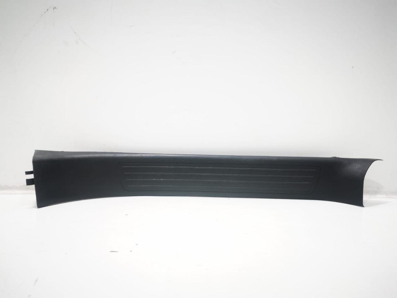 накладка декоративная Mercedes-Benz GLS-Класс X166 2019, 3.0 л., дизель, АКПП, внедорожник 5 дв., A1666800404 - фото №1