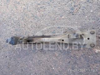 балка под радиатор Nissan Primera P12 2004, 1.6 л., бензин, МКПП, хетчбэк 5 дв.