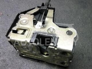 замок двери передней левой Renault Scenic 1 поколение [рестайлинг] 2001, 2.0 л., бензин, МКПП, минивэн