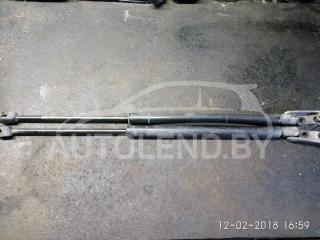 амортизатор крышки багажника (3-5 двери) Mitsubishi Outlander 1 поколение 2003, 2.0 л., бензин, МКПП, минивэн