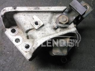 подушка крепления двигателя Mitsubishi Outlander 1 поколение 2003, 2.0 л., бензин, МКПП, минивэн
