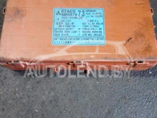 блок комфорта Mitsubishi Outlander 1 поколение 2003, 2.0 л., бензин, МКПП, минивэн, MR5878