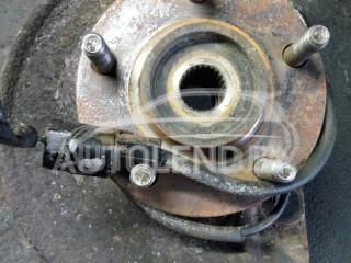 ступица передняя правая Mitsubishi Outlander 1 поколение 2003, 2.0 л., бензин, МКПП, минивэн