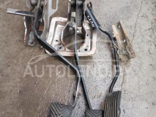 узел педальный (блок педалей) Mitsubishi Outlander 1 поколение 2003, 2.0 л., бензин, МКПП, минивэн