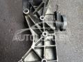 кронштейн (крепление) Renault Clio 1 поколение [рестайлинг] 1998, 1.4 л., бензин, МКПП, хетчбэк 5 дв. - фото №2