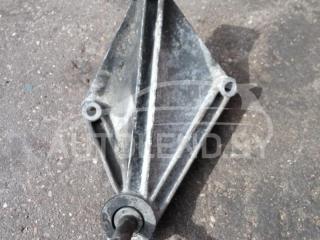 кронштейн КПП Renault Laguna 2 поколение 2004, 1.8 л., бензин, МКПП, хетчбэк 5 дв.