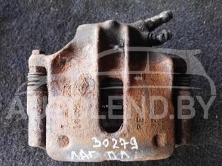суппорт передний левый Renault Laguna 1 поколение [рестайлинг] 1999, 2.2 л., дизель, МКПП, универсал