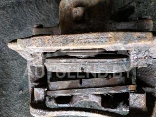 суппорт передний правый Peugeot 406 1 поколение 1997, 2.1 л., дизель, МКПП, седан