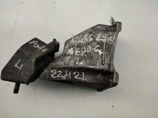 кронштейн КПП Audi A6 4B/C5 1999, 2.5 л., дизель, МКПП, универсал, 4A0399113F