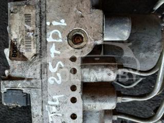 блок ABS Volkswagen Transporter T4 2001, 2.5 л., дизель, МКПП, минивэн, 0273004098